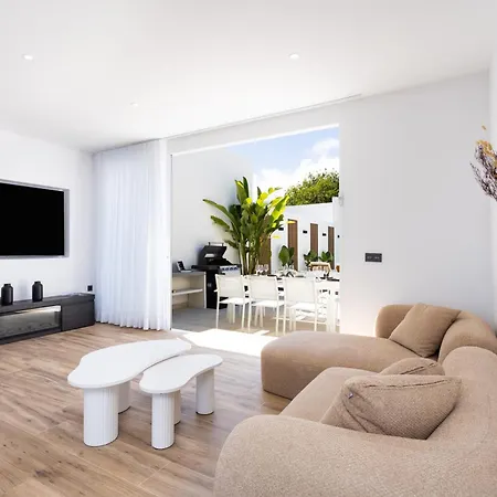 Hébergement de vacances Aurea Lujo Piscina Climatizada Vistas Al Mar *