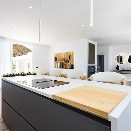 Hébergement de vacances Aurea Lujo Piscina Climatizada Vistas Al Mar *