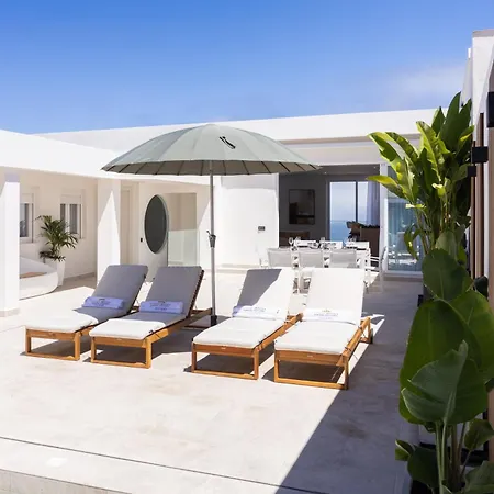 Holiday home Aurea Lujo Piscina Climatizada Vistas Al Mar